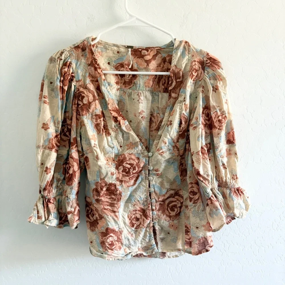 Free People found You Floral Blouse Button Down Peasant Top Ruffle Sleeve Medium